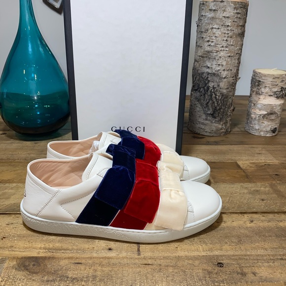 Gucci Ace Leather Velvet Bow Slip-On Sneakers - Picture 12 of 13